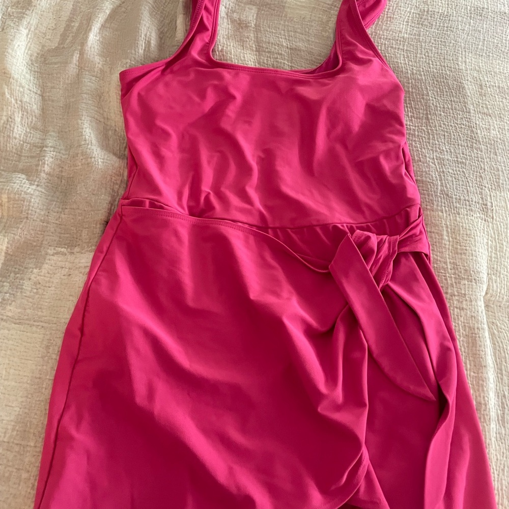 Pink Sleeveless Dress with Waist Tie